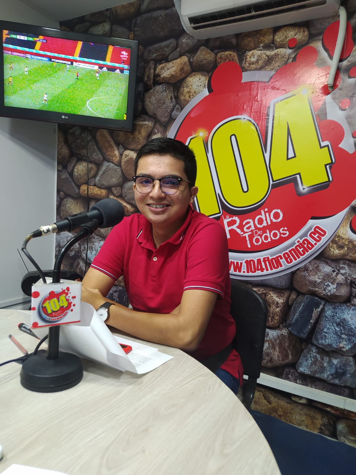 Participación en el espacio radial “LA VOZ DE LA CRUZ ROJA” en la Emisora Comunitaria 104.1